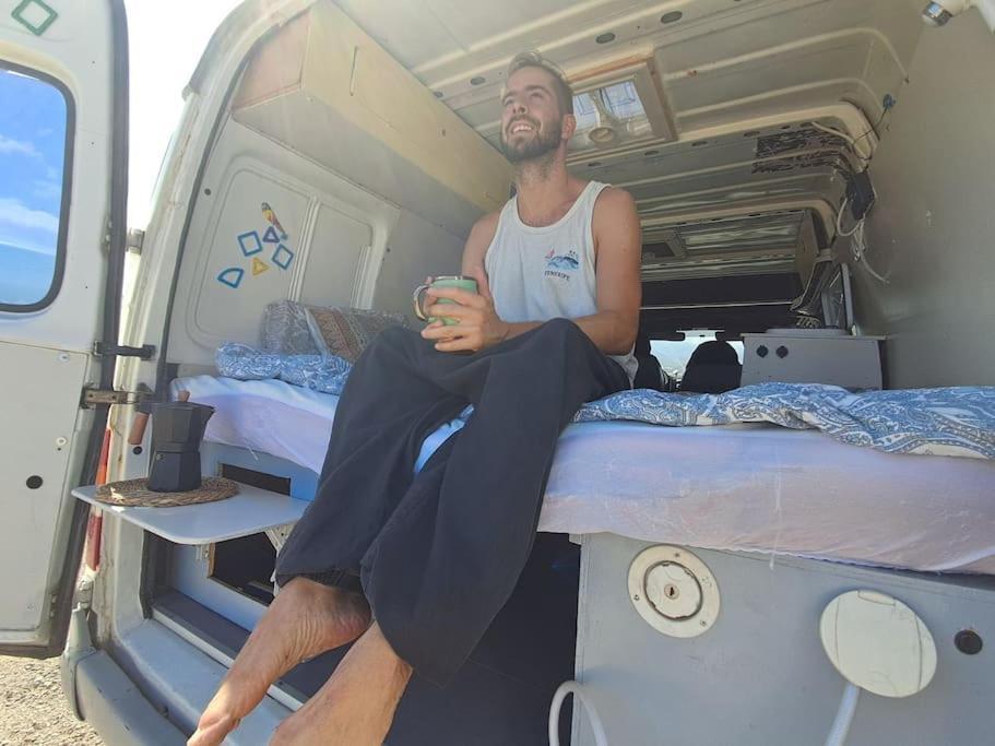 Slow-life Campervan, Kueche, Dusche, Queen-size Bett, Solar Apartment El Medano (Tenerife)